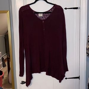 Long Sleeved Buttoned Shirt